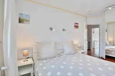 Ein Bett oder Betten in einem Zimmer der Unterkunft Residenz Alte Bergstraße Res Alte Bergstr , App 14