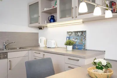 Küche/Küchenzeile in der Unterkunft Strandresidenz Wohnung 1