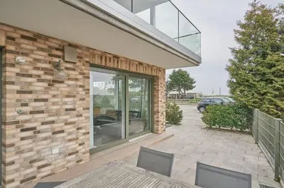 Ein Balkon oder eine Terrasse in der Unterkunft Strandallee 100 Brandungsnest