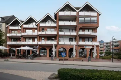 Das Gebäude in dem sich die Ferienwohnung befindet