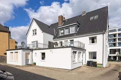Das Gebäude in dem sich die Ferienwohnung befindet