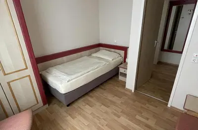 Ein Bett oder Betten in einem Zimmer der Unterkunft Haus Niedersachsen Apartment 1