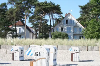 Das Gebäude in dem sich die Ferienwohnung befindet