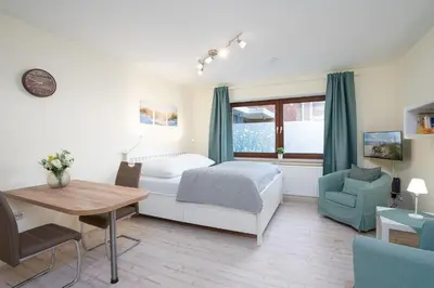 Ein Sitzbereich in der Unterkunft Haus Seeburg Ostseebrise Arosa