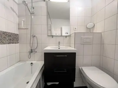 Ein Badezimmer in der Unterkunft Panoramic App A03-1