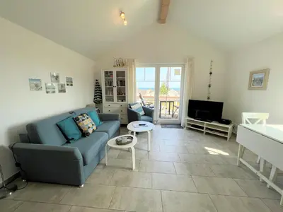 Ein Sitzbereich in der Unterkunft Strandpark Sierksdorf H049
