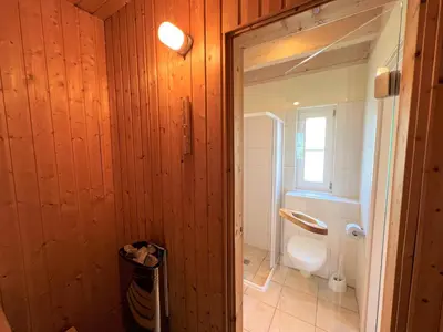 Ein Badezimmer in der Unterkunft Strandpark Sierksdorf H092 