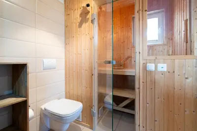 Ein Badezimmer in der Unterkunft Strandpark Sierksdorf H023