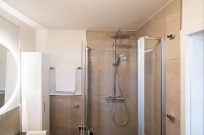 Ein Badezimmer in der Unterkunft Strandpark Sierksdorf H024