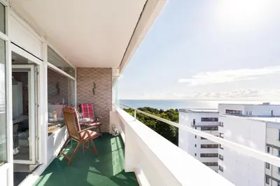 Ein Balkon oder eine Terrasse in der Unterkunft Panoramic App B08-6