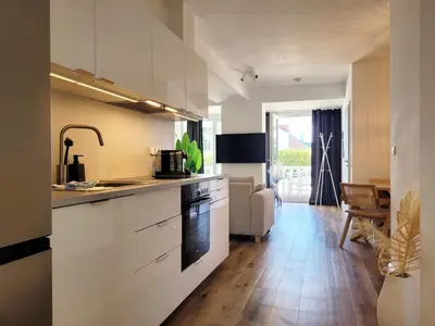 Küche/Küchenzeile in der Unterkunft Ferienwohnung mit Meerblick und Terrasse - Nur 50 Meter zum Strand - inklusive eigenem Parkplatz und Fahrradunterstellplatz