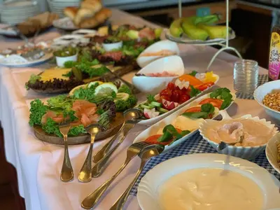 Essen im Hotel oder in der Nähe