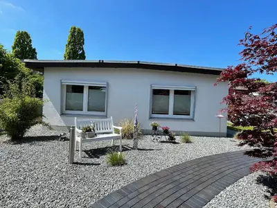 Ein Garten an der Unterkunft Haus Passat