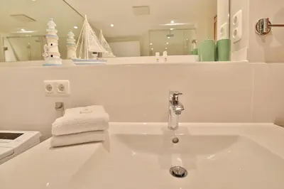 Ein Badezimmer in der Unterkunft Appartementhaus Pönitzer Chaussee Auszeit Appartement Nr 7