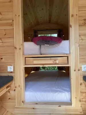 Ein Bett oder Betten in einem Zimmer der Unterkunft Timmi Lake