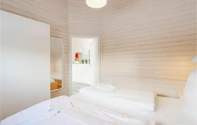 Ein Bett oder Betten in einem Zimmer der Unterkunft Beautiful Home In Krems Iiwarderbrück