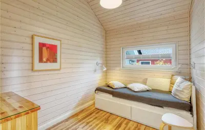 Ein Sitzbereich in der Unterkunft Nice Home In Krems Iiwarderbrück