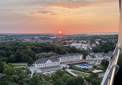 Blick auf den Sonnenuntergang/Sonnenaufgang von der Ferienwohnung aus oder aus der Nähe