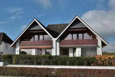 Das Gebäude in dem sich die Ferienwohnung befindet