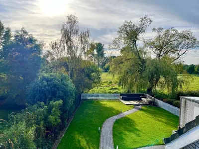 Ein Garten an der Unterkunft East46 Timmendorfer Strand