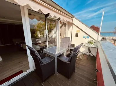 Ein Balkon oder eine Terrasse in der Unterkunft 3SZ Penthaus Luna am Sandstrand mit Meerblick & Balkon