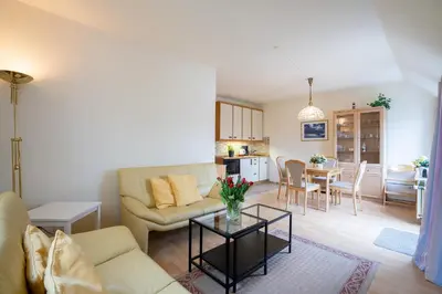 Ein Sitzbereich in der Unterkunft AMW1 Ferienwohnung Garbers Thiele