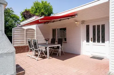 Ein Patio oder anderer Außenbereich in der Unterkunft ERL12 Ferienhaus Niendorf Ostsee