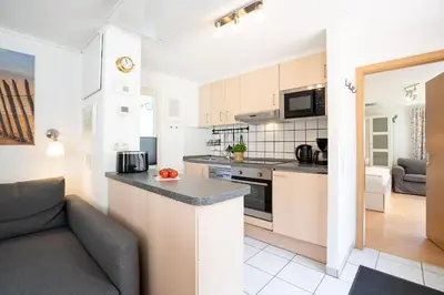 Küche/Küchenzeile in der Unterkunft ERL12 Ferienhaus Niendorf Ostsee