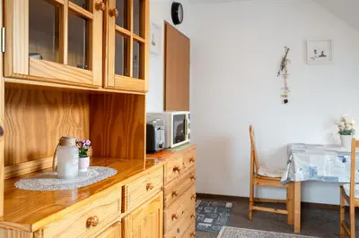 Küche/Küchenzeile in der Unterkunft HER14a Ferienwohnung Hartig