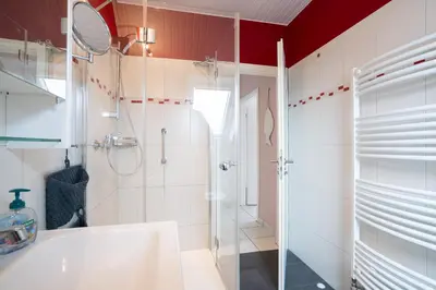 Ein Badezimmer in der Unterkunft HER16c Ankes Gästehaus F