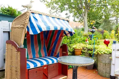 Ein Garten an der Unterkunft MEI6b Ferienwohnung Matysik