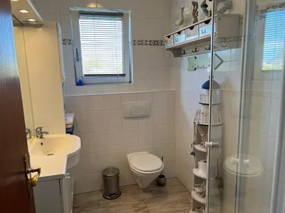 Ein Badezimmer in der Unterkunft STOE12b Ferienhaus Sonne, Wohnung Sonnenterrasse
