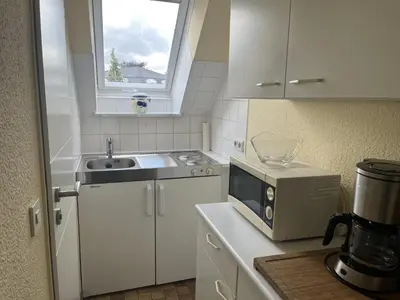 Küche/Küchenzeile in der Unterkunft STOE14c Gästehaus Iden, App 1