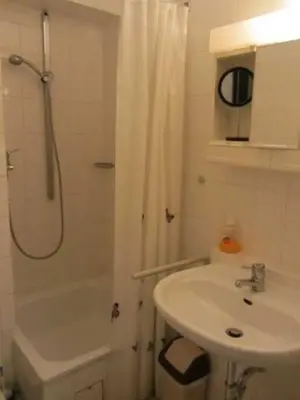 Ein Badezimmer in der Unterkunft STR123c 