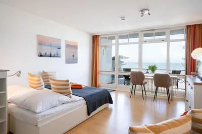 Ein Sitzbereich in der Unterkunft STR123k Ferienwohnung Kajüte 13