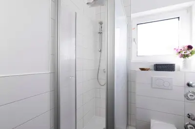 Ein Badezimmer in der Unterkunft STR73 Haus Meeresblick