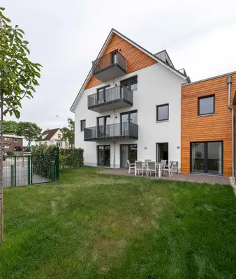 Das Gebäude in dem sich die Ferienwohnung befindet