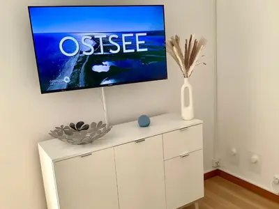 TV/Unterhaltungsangebot in der Unterkunft Haus Falkenweg 5 Kleine Ruhe Oase
