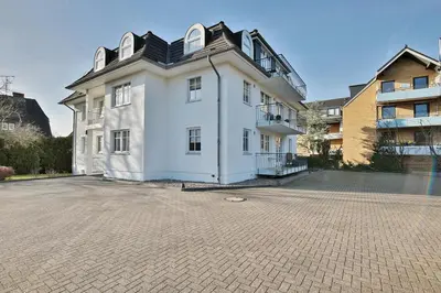 Das Gebäude in dem sich die Ferienwohnung befindet