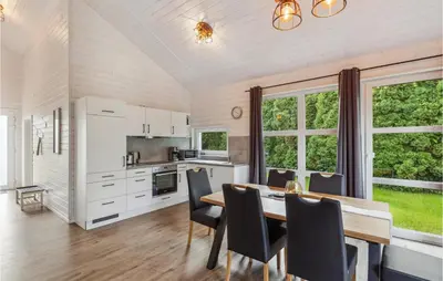 Küche/Küchenzeile in der Unterkunft Cozy Home In Krems Iiwarderbrück
