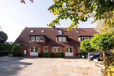 Das Gebäude in dem sich die Ferienwohnung befindet