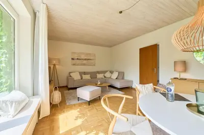 Ein Sitzbereich in der Unterkunft Haus Falkenweg 5 Ferienhaus Falkenweg