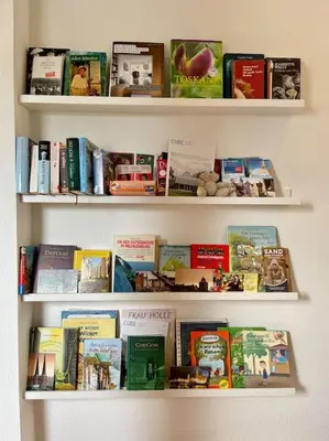 Die Bibliothek in der Ferienwohnung