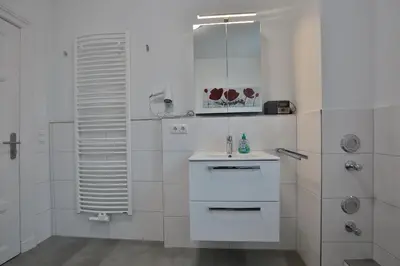 Ein Badezimmer in der Unterkunft Hannas Strandhaus App B