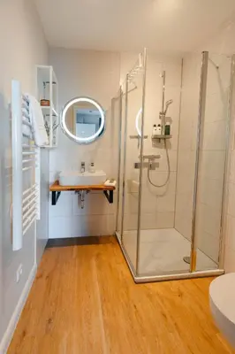 Ein Badezimmer in der Unterkunft Utkiek Stuuv