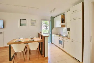 Küche/Küchenzeile in der Unterkunft Wohldkamp 4 Appartement 5