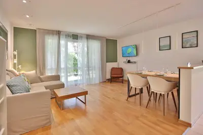 TV/Unterhaltungsangebot in der Unterkunft Wohldkamp 4 Appartement 5