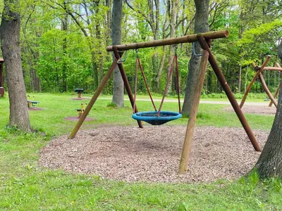 Ein Kinderspielbereich in der Unterkunft FeWo SONNENDECK Familien-strandnah-Garten-Hunde-Sport-und Schwimmbadnah-HansaPark