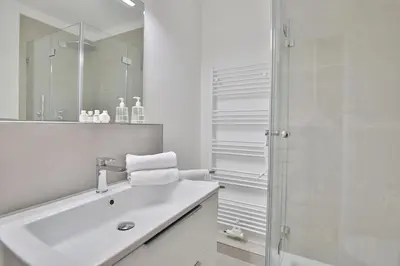 Ein Badezimmer in der Unterkunft Residenz am Hang Residenz am Hang Appartement 311
